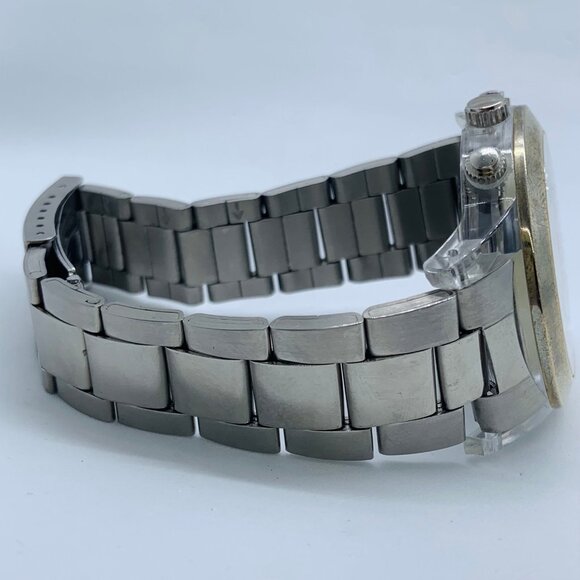 Bay studio men watch 38mm clear plastic case Quartz analog gold tone bezel runs - Picture 5 of 6